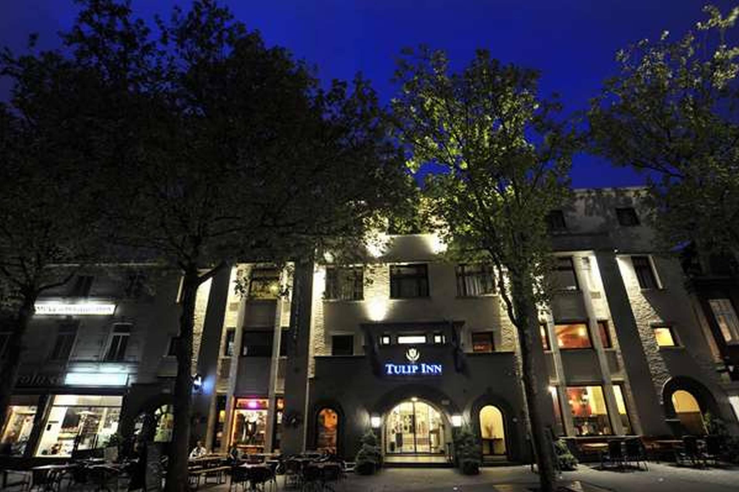 阿姆拉斯酒店 海尔伦 外观 照片